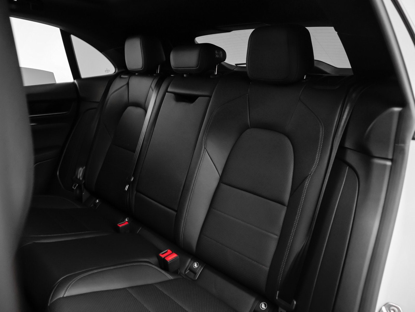 2025 Porsche Macan Macan 4S Electric