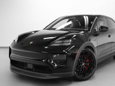 2026 Porsche Macan Macan 4S Electric