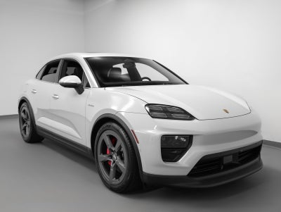 2025 Porsche Macan Macan 4S Electric