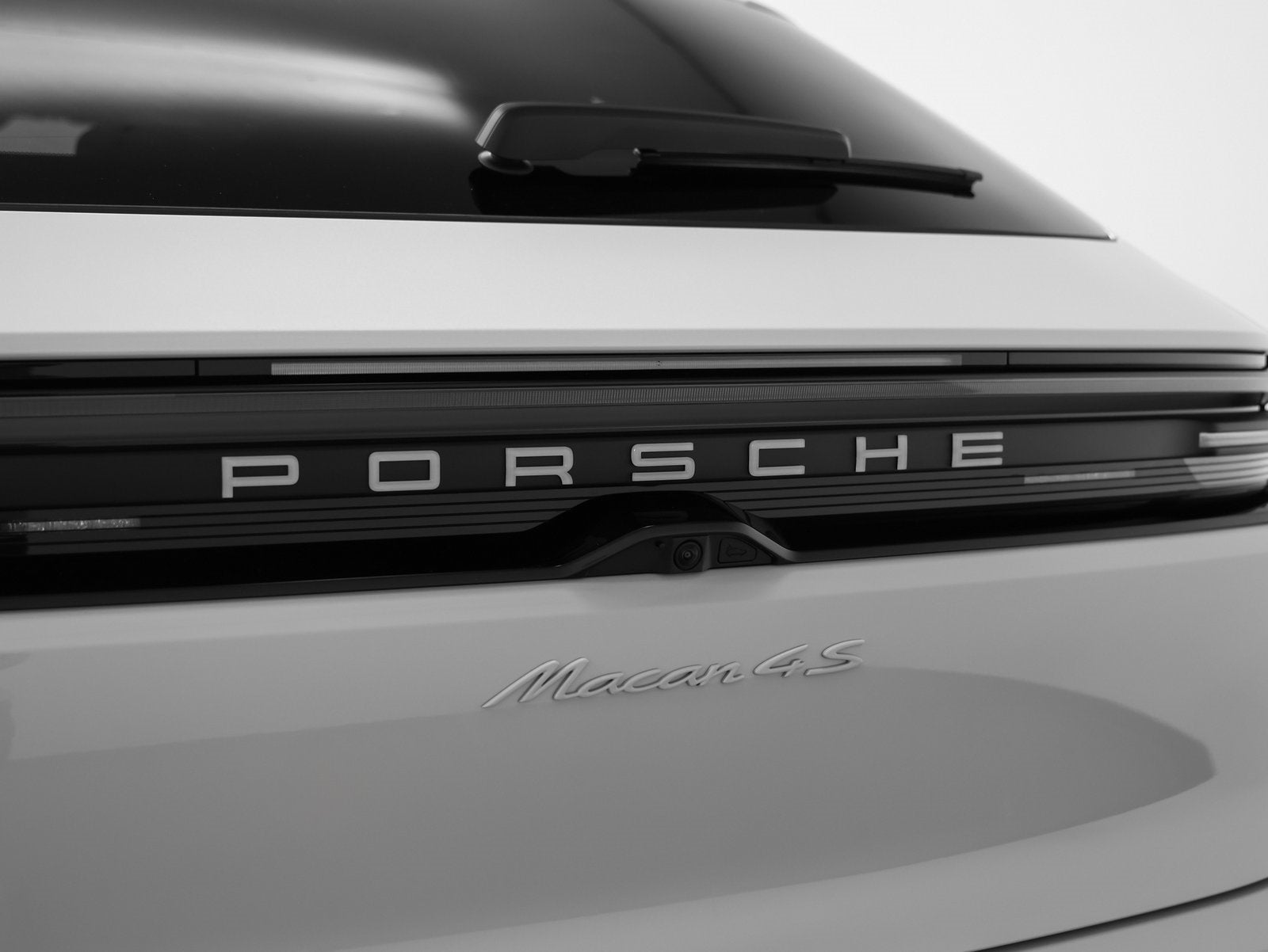 2025 Porsche Macan Macan 4S Electric
