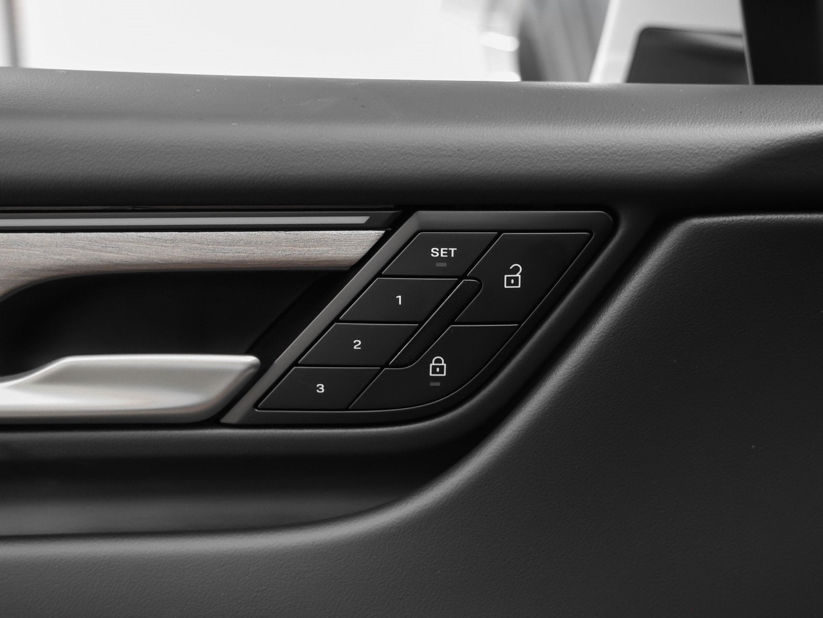 2025 Porsche Macan Macan 4S Electric