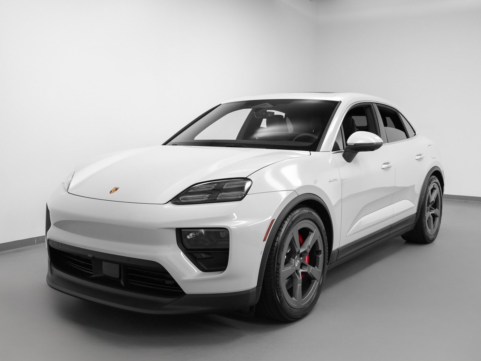 2025 Porsche Macan Macan 4S Electric