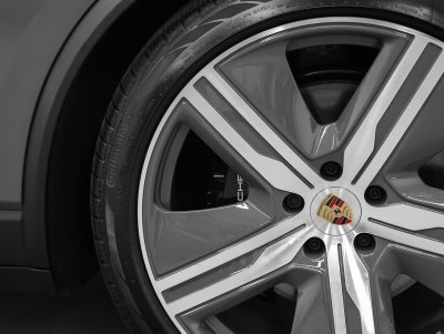 2025 Porsche Macan Macan 4S Electric