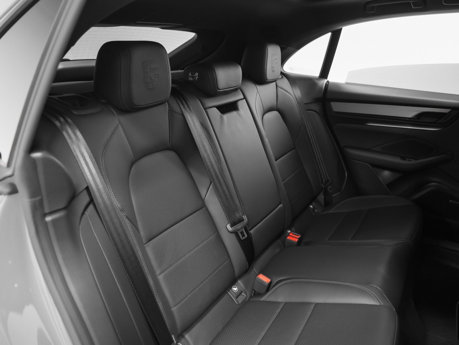 2025 Porsche Macan Macan 4S Electric