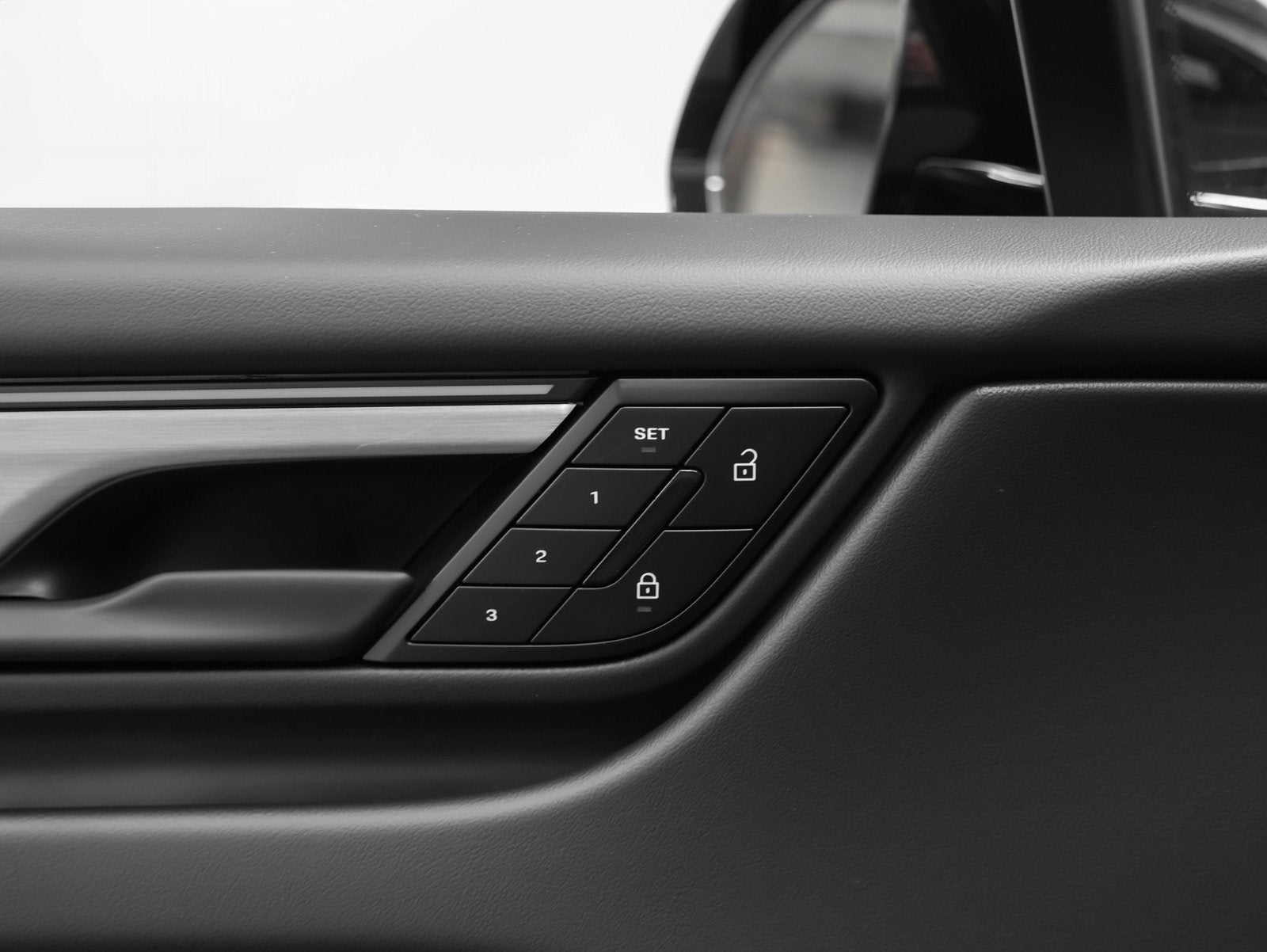 2025 Porsche Macan Macan 4S Electric