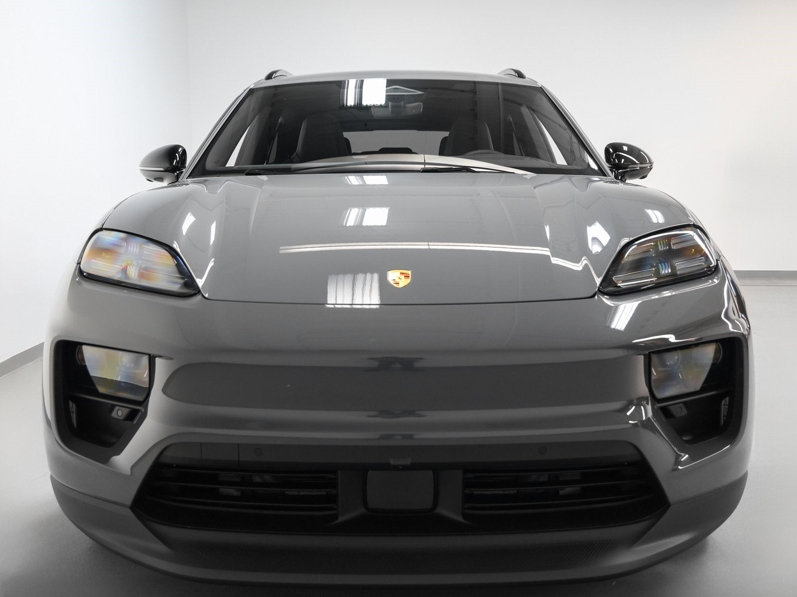 2025 Porsche Macan Macan 4S Electric