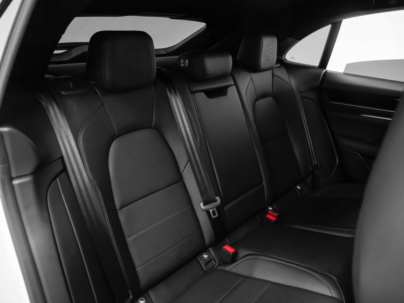 2025 Porsche Macan Macan 4S Electric