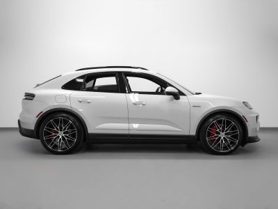 2025 Porsche Macan Macan 4S Electric