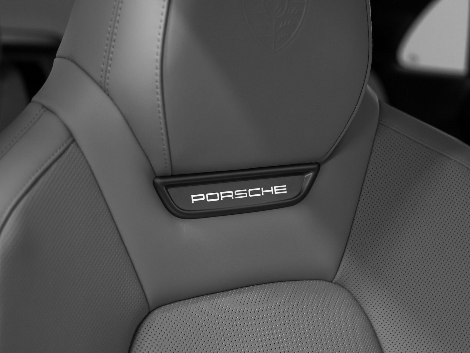 2025 Porsche Macan Macan 4S Electric