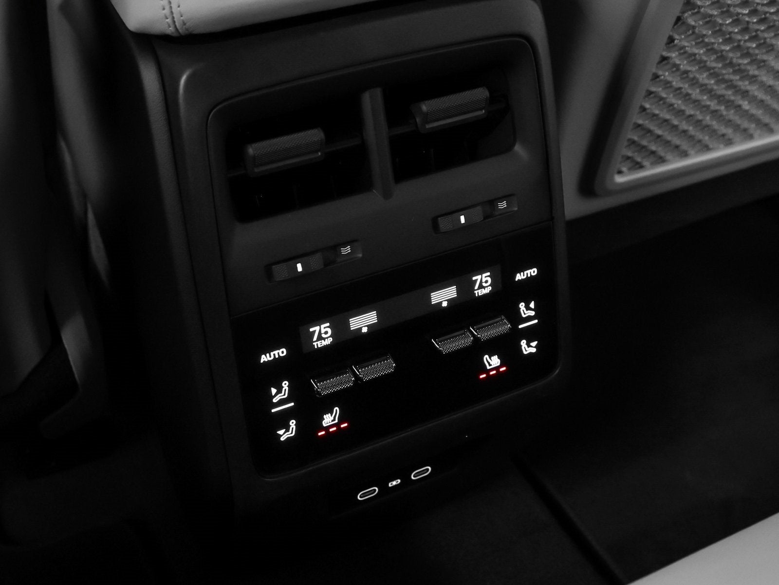 2025 Porsche Macan Macan 4S Electric