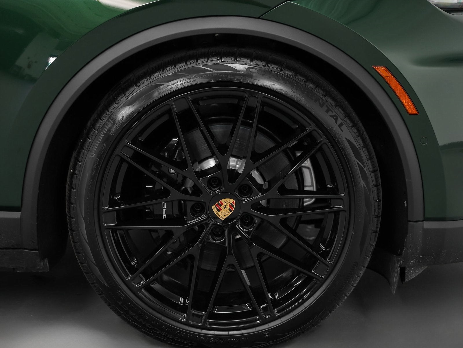 2025 Porsche Macan Macan 4S Electric