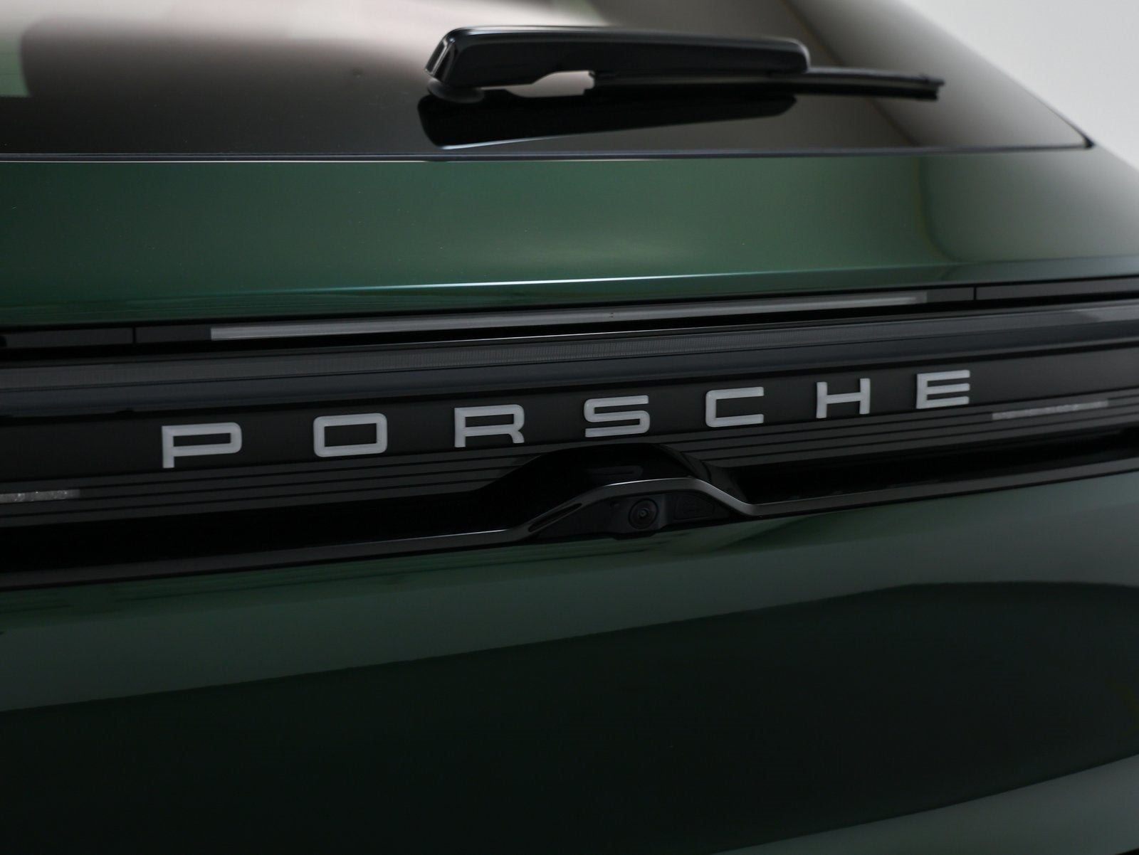 2025 Porsche Macan Macan 4S Electric