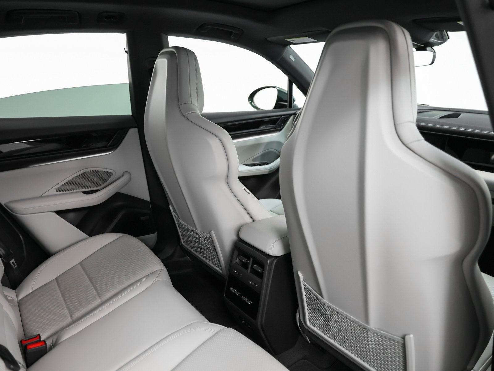 2025 Porsche Macan Macan 4S Electric