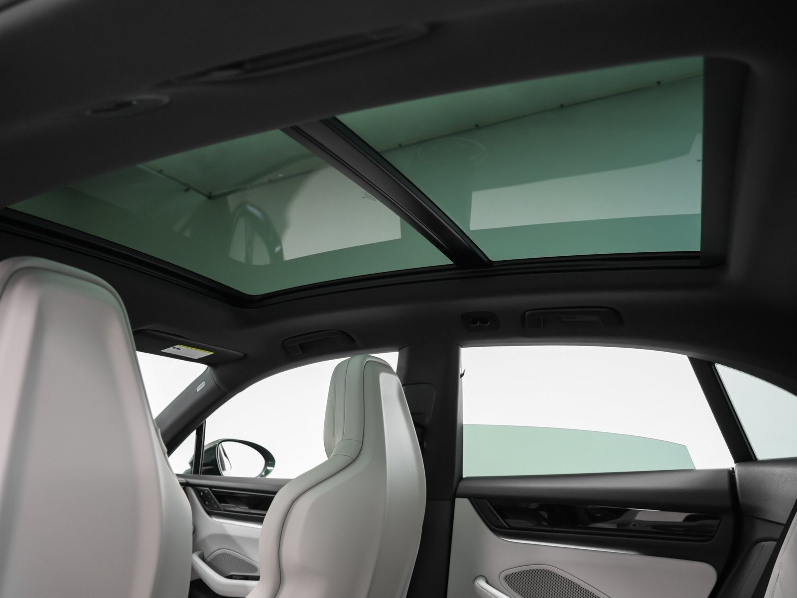 2025 Porsche Macan Macan 4S Electric