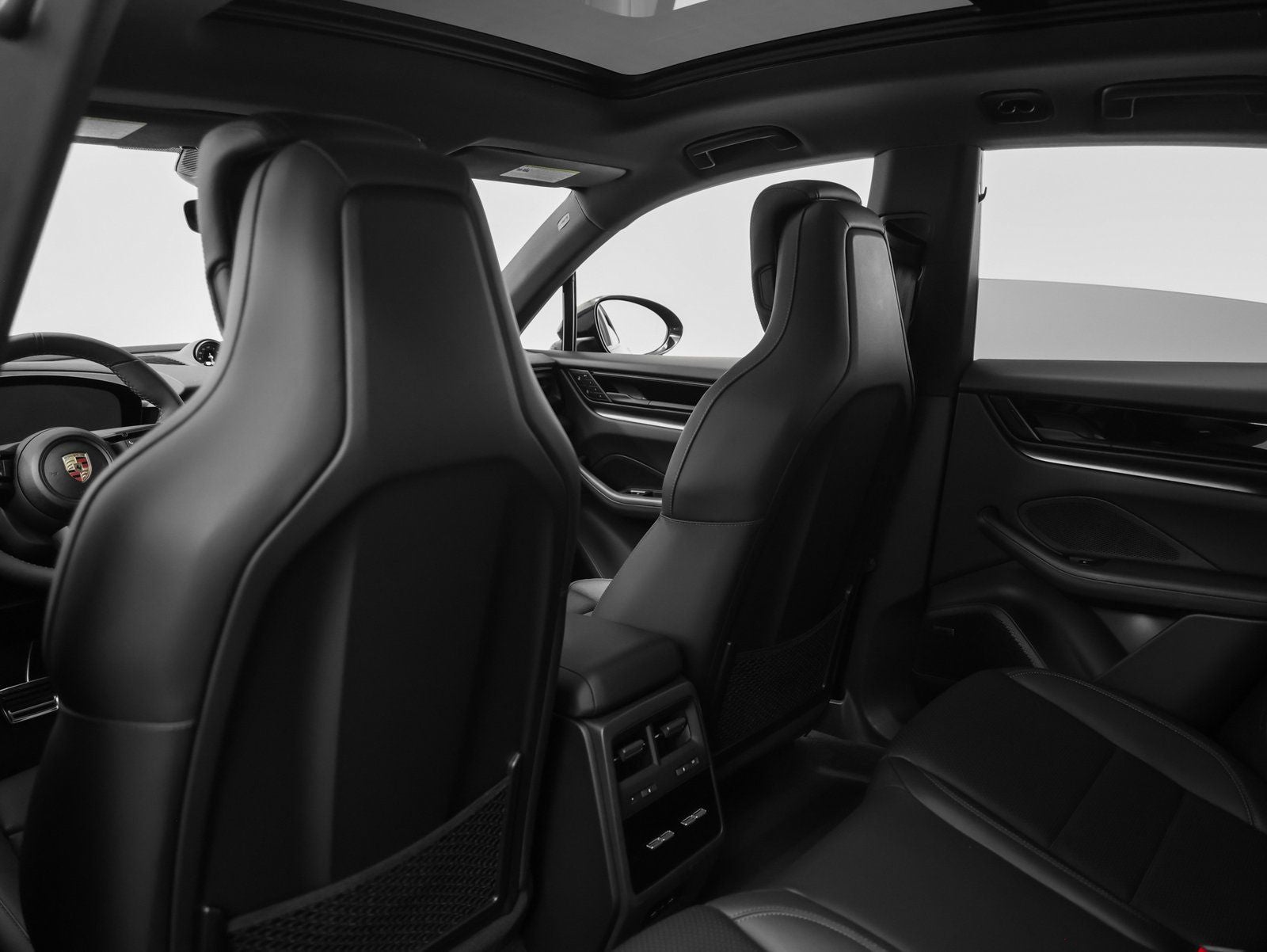 2025 Porsche Macan 4S Electric