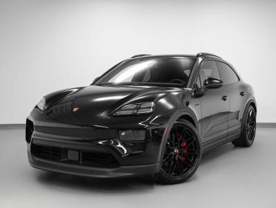 2025 Porsche Macan 4S Electric