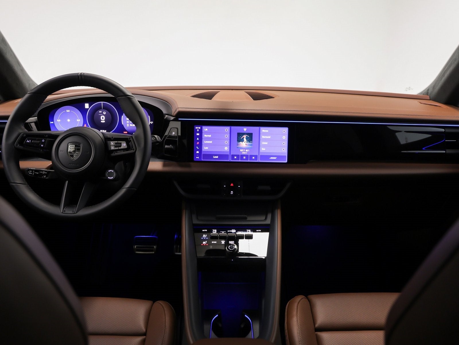 2025 Porsche Macan Macan Turbo Electric