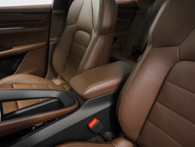 2025 Porsche Macan Macan Turbo Electric