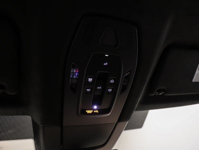 2025 Porsche Macan Macan Turbo Electric