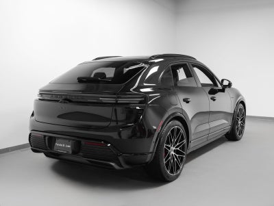 2026 Porsche Macan Turbo Electric