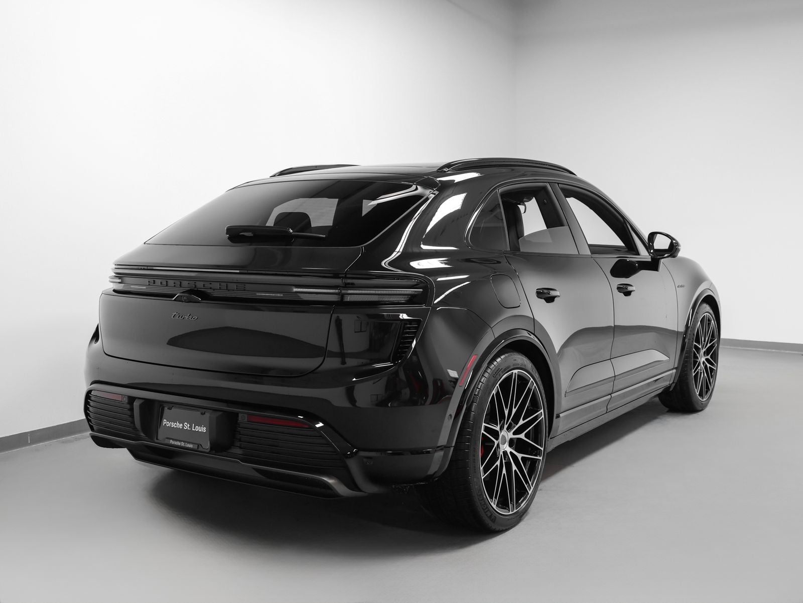 2026 Porsche Macan Turbo Electric