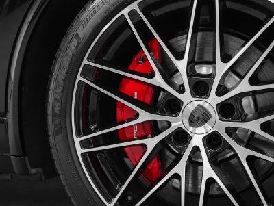 2026 Porsche Macan Turbo Electric