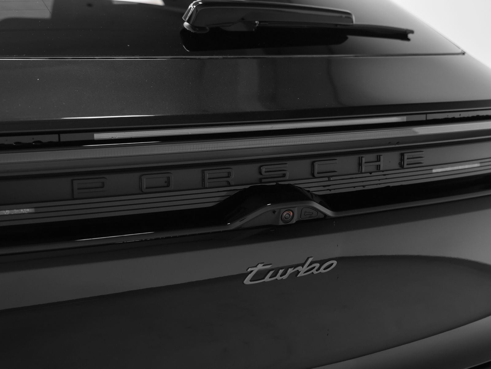 2026 Porsche Macan Turbo Electric