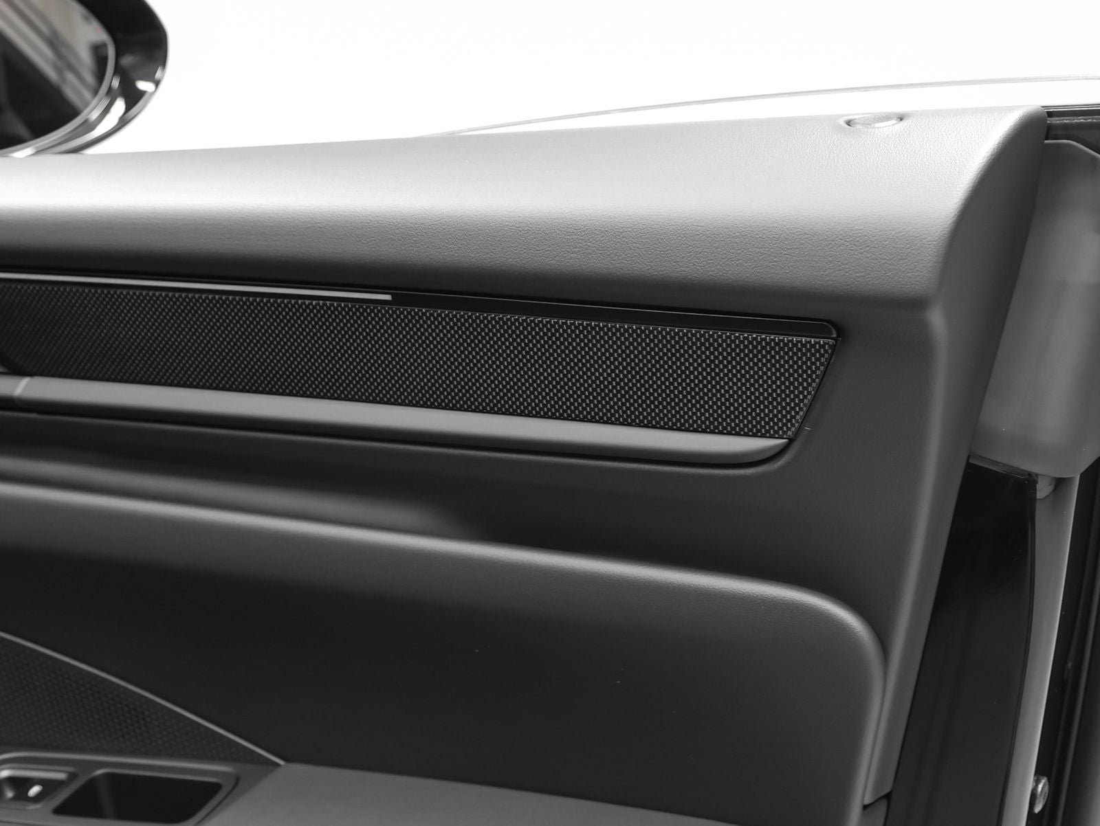 2026 Porsche Macan Turbo Electric