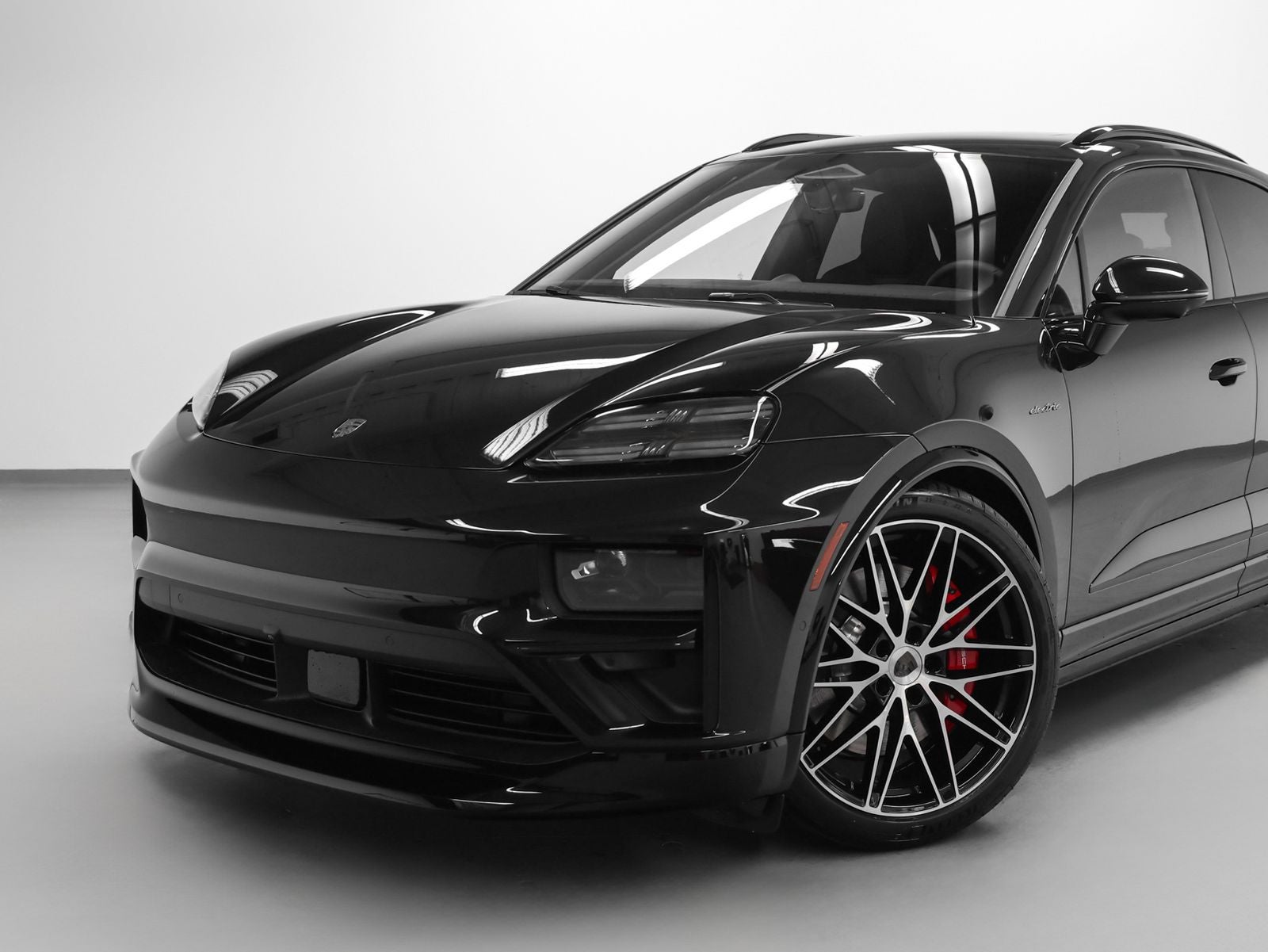 2026 Porsche Macan Turbo Electric