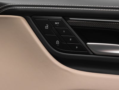 2025 Porsche Macan Turbo Electric