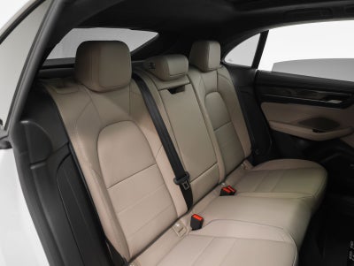 2025 Porsche Macan Turbo Electric