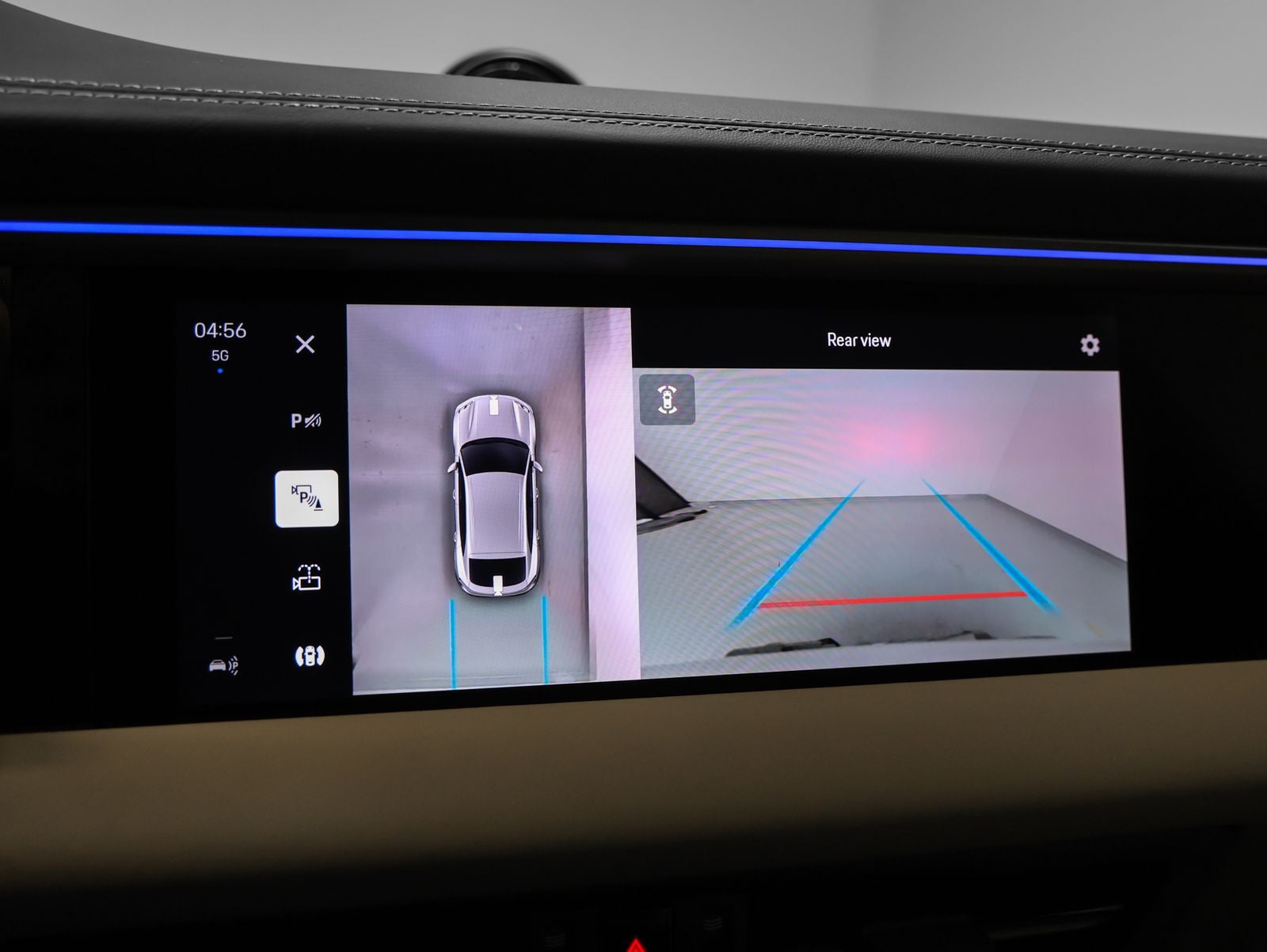 2025 Porsche Macan Turbo Electric