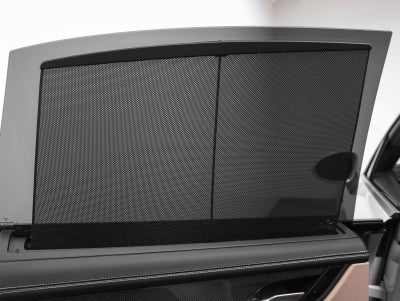 2025 Porsche Macan Turbo Electric