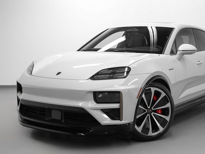 2025 Porsche Macan Turbo Electric