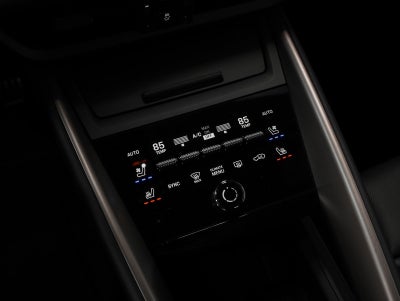 2025 Porsche Macan Macan Turbo Electric