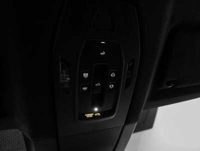 2025 Porsche Macan Macan Turbo Electric