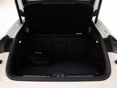 2025 Porsche Macan Macan Turbo Electric