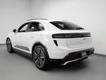 2025 Porsche Macan Macan Turbo Electric