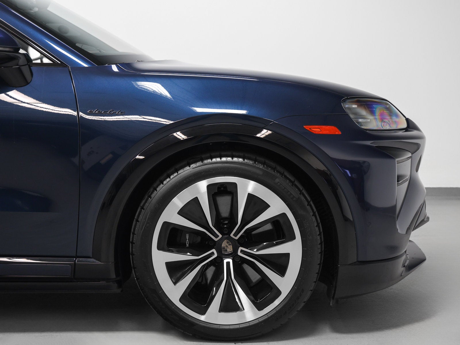 2026 Porsche Cayenne Cayenne Turbo Electric
