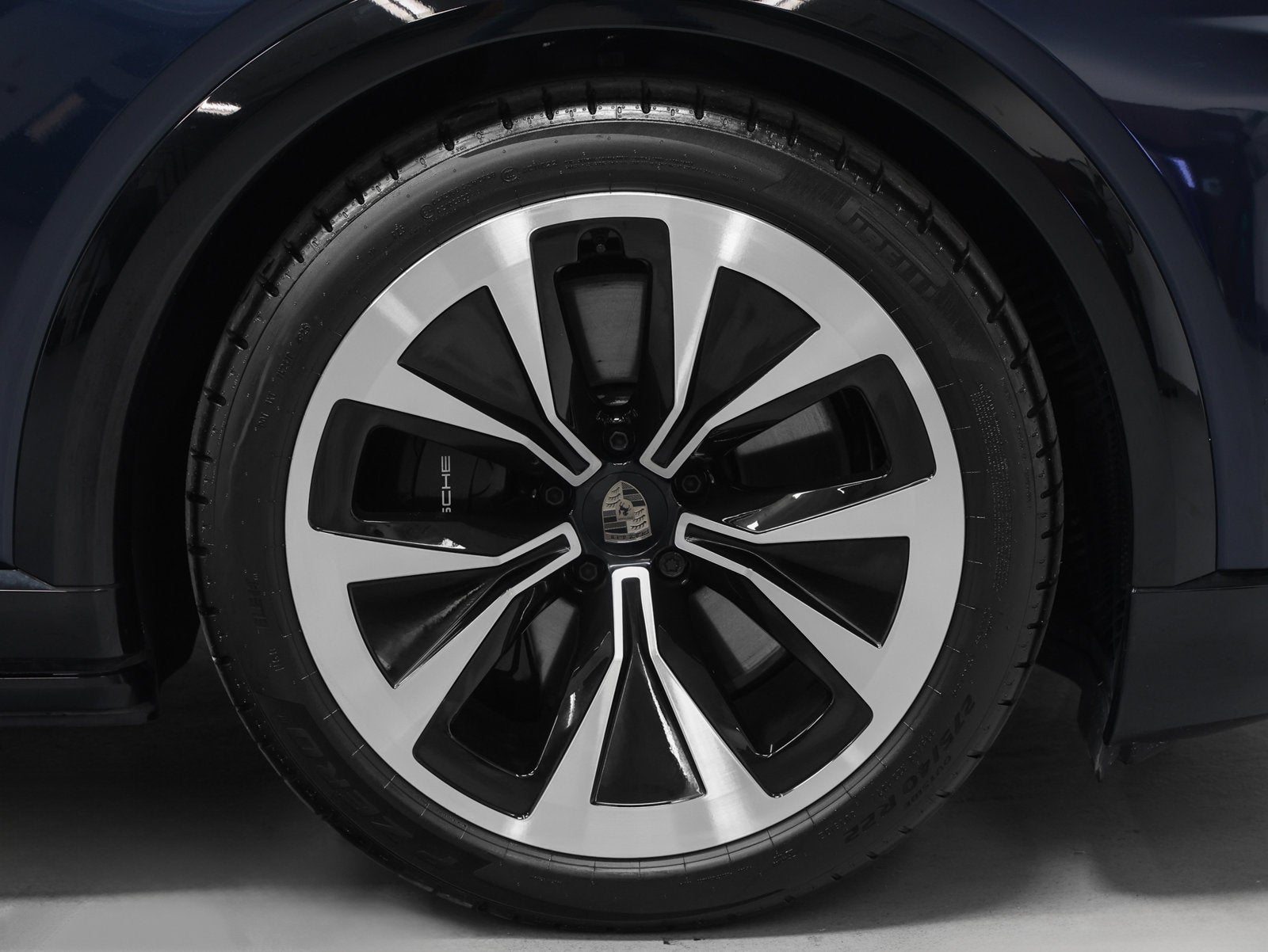 2026 Porsche Cayenne Cayenne Turbo Electric