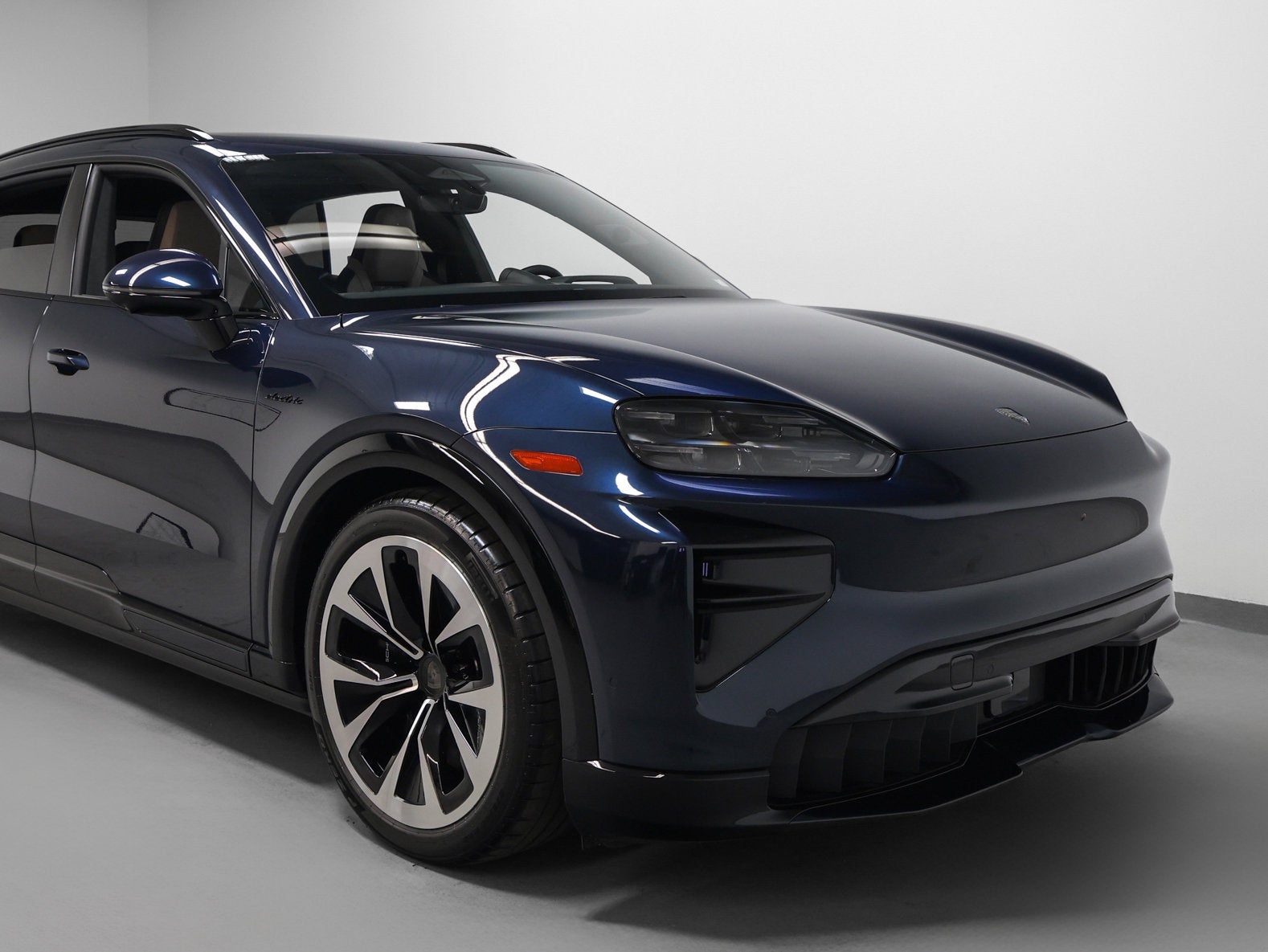 2026 Porsche Cayenne Cayenne Turbo Electric