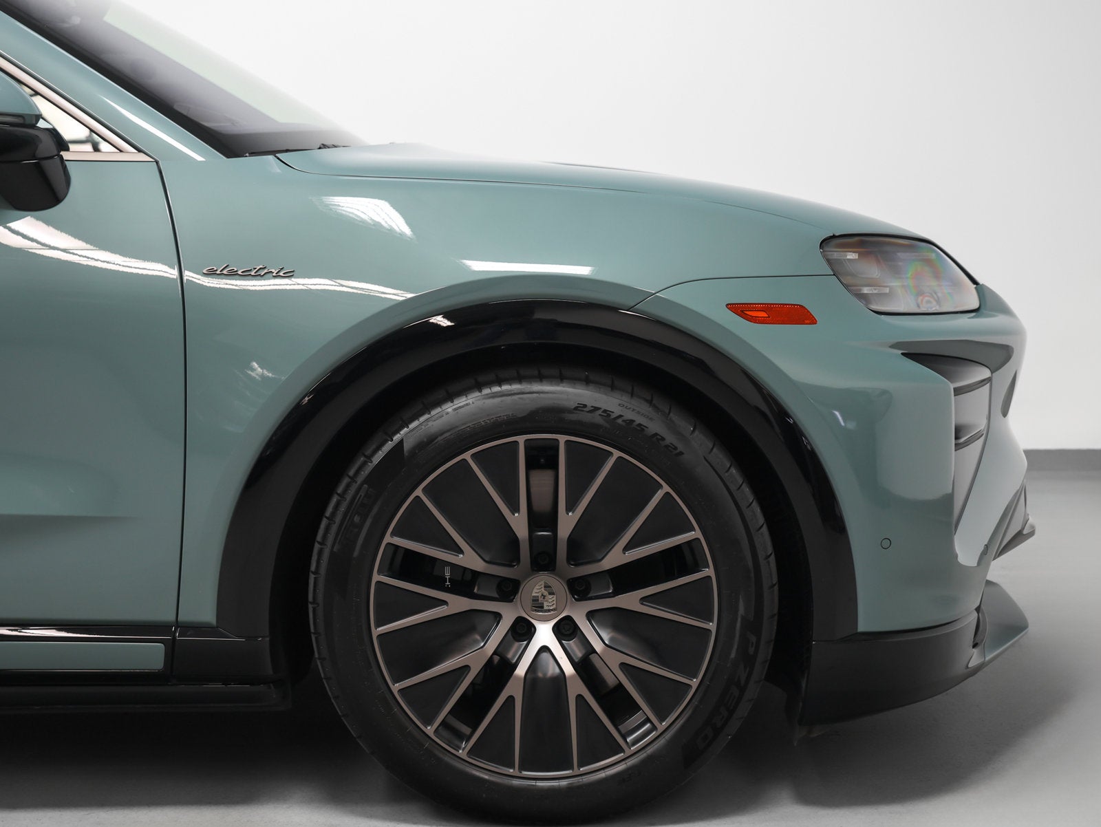 2026 Porsche Cayenne Cayenne Turbo Electric