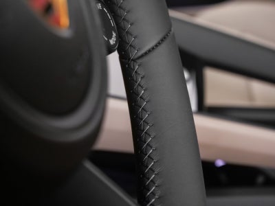 2025 Porsche Macan Macan Electric