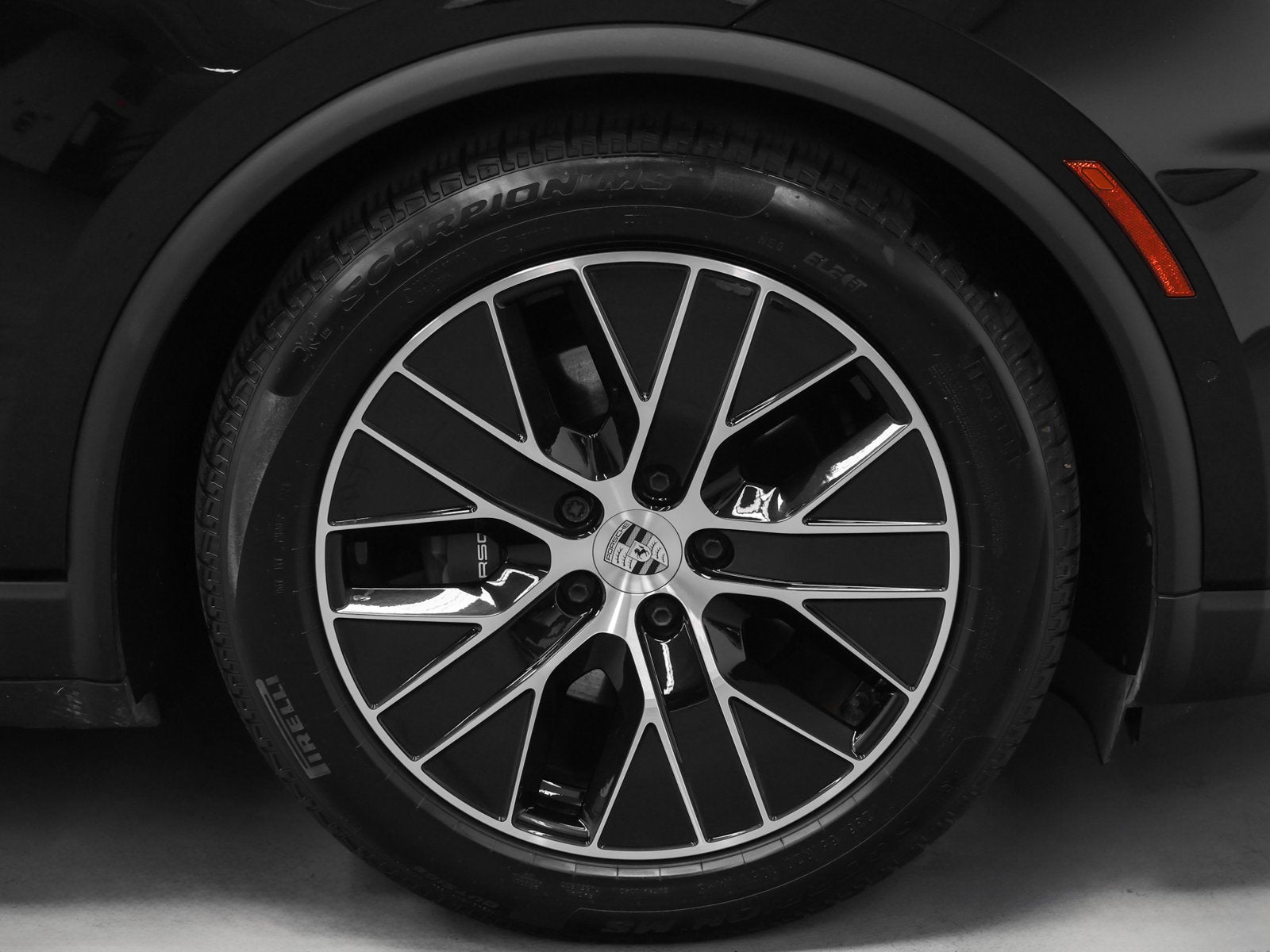 2025 Porsche Macan Macan Electric