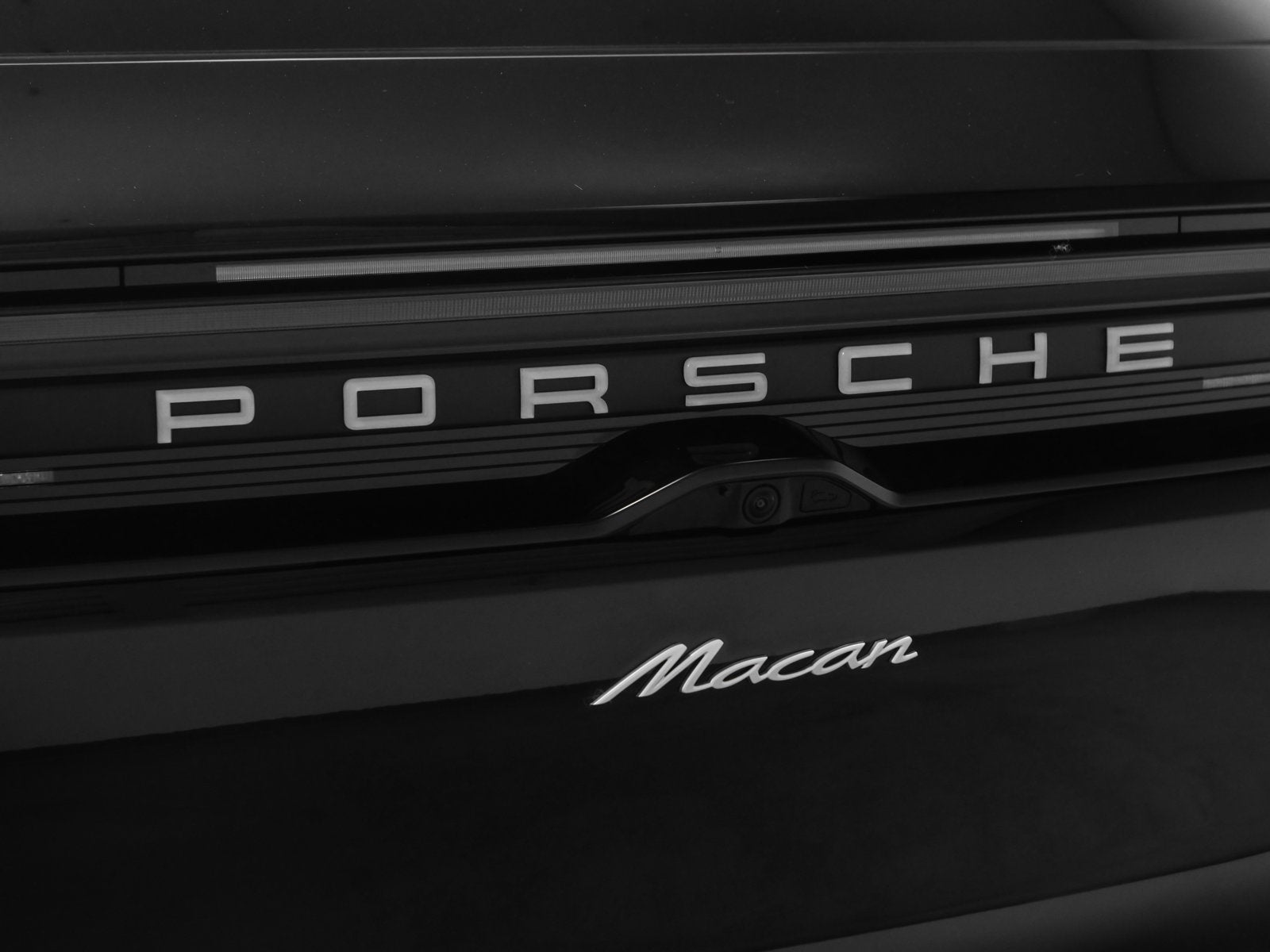 2025 Porsche Macan Macan Electric