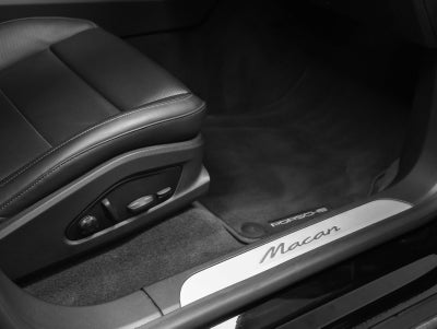 2025 Porsche Macan Macan Electric