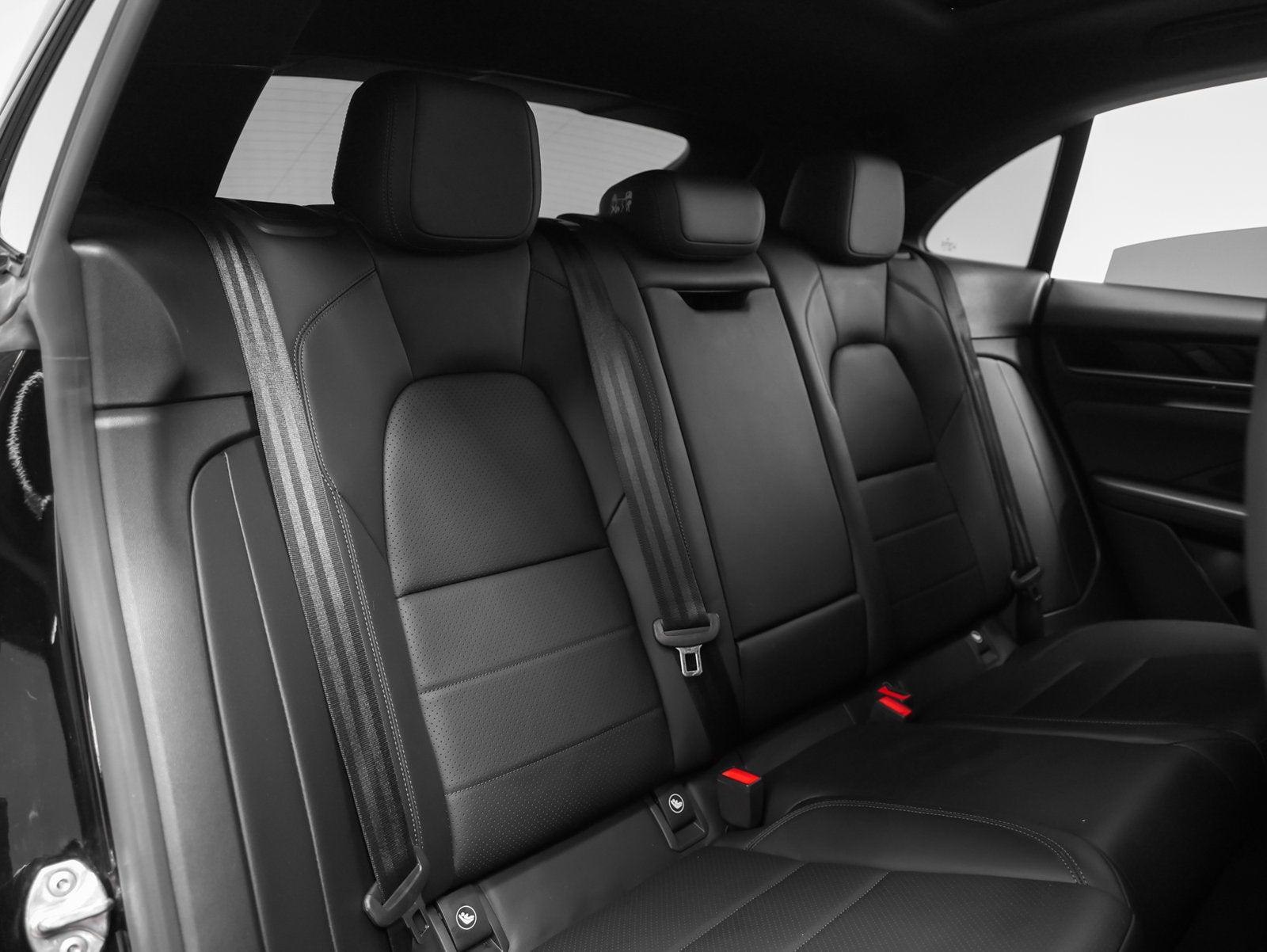 2025 Porsche Macan Macan Electric