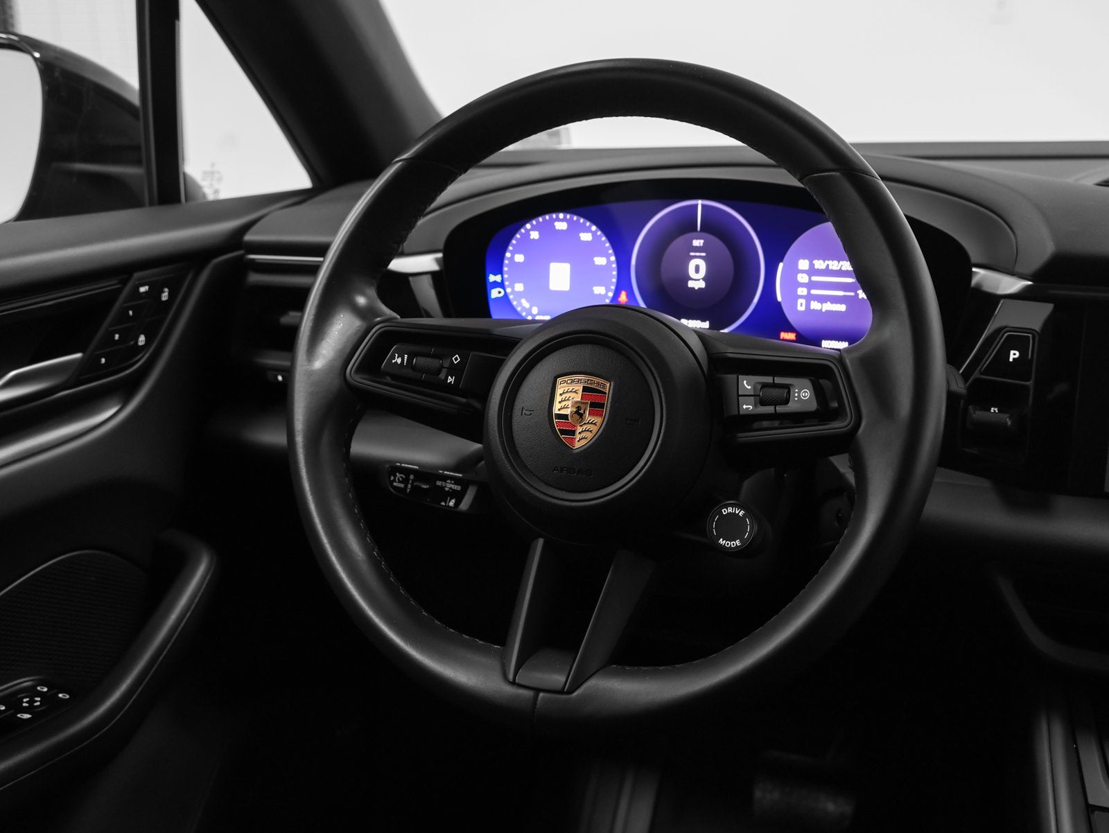 2025 Porsche Macan Macan Electric