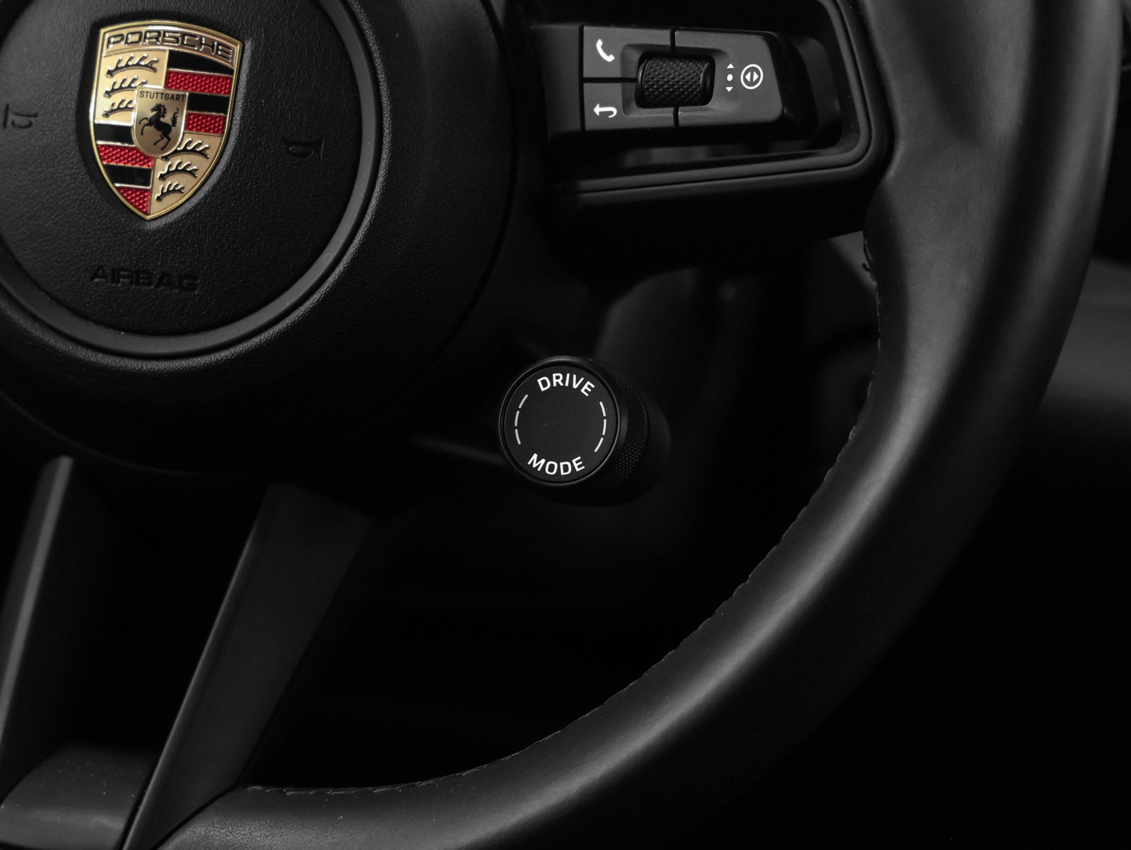 2025 Porsche Macan Macan Electric