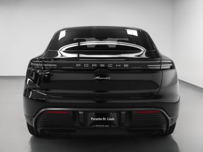 2025 Porsche Macan Macan Electric